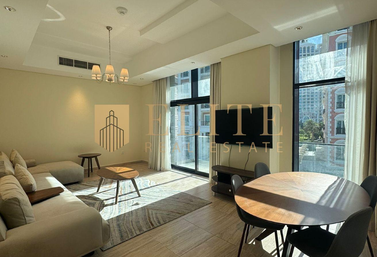 2BR Apartment with Balcony | The Pearl - Apartment in Pearl Garden