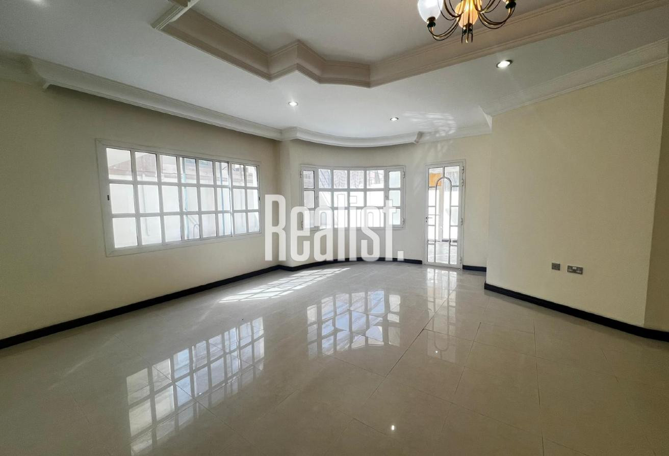PRIVATE SWIMMING POOL STANDALONE 4+MAID VILLA - Villa in Dar Al Salam Villas