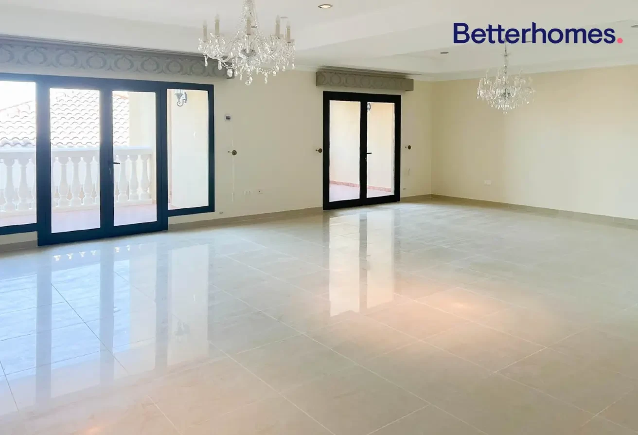 MODERN | 2 BEDROOMS | SEMI FURNISHED | SPACIOUS - Apartment in Doha