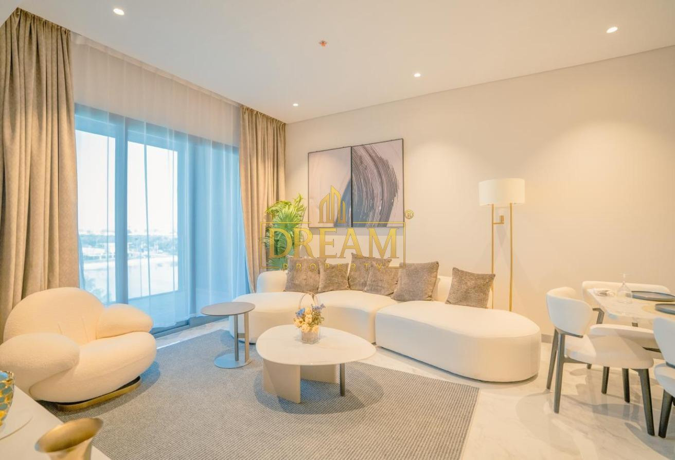 Spacious 2 Bedroom for Sale | Balcony - Apartment in Marina Residences 195