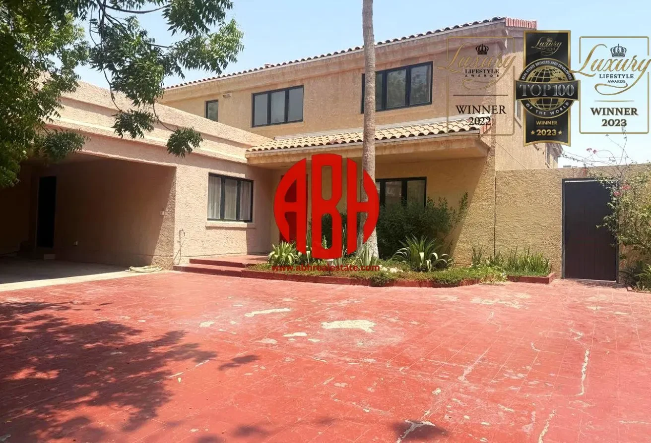 LAST UNIT! | SERENE 4-BDR + MAID | PRIVATE GARDEN - Compound Villa in Al Messila