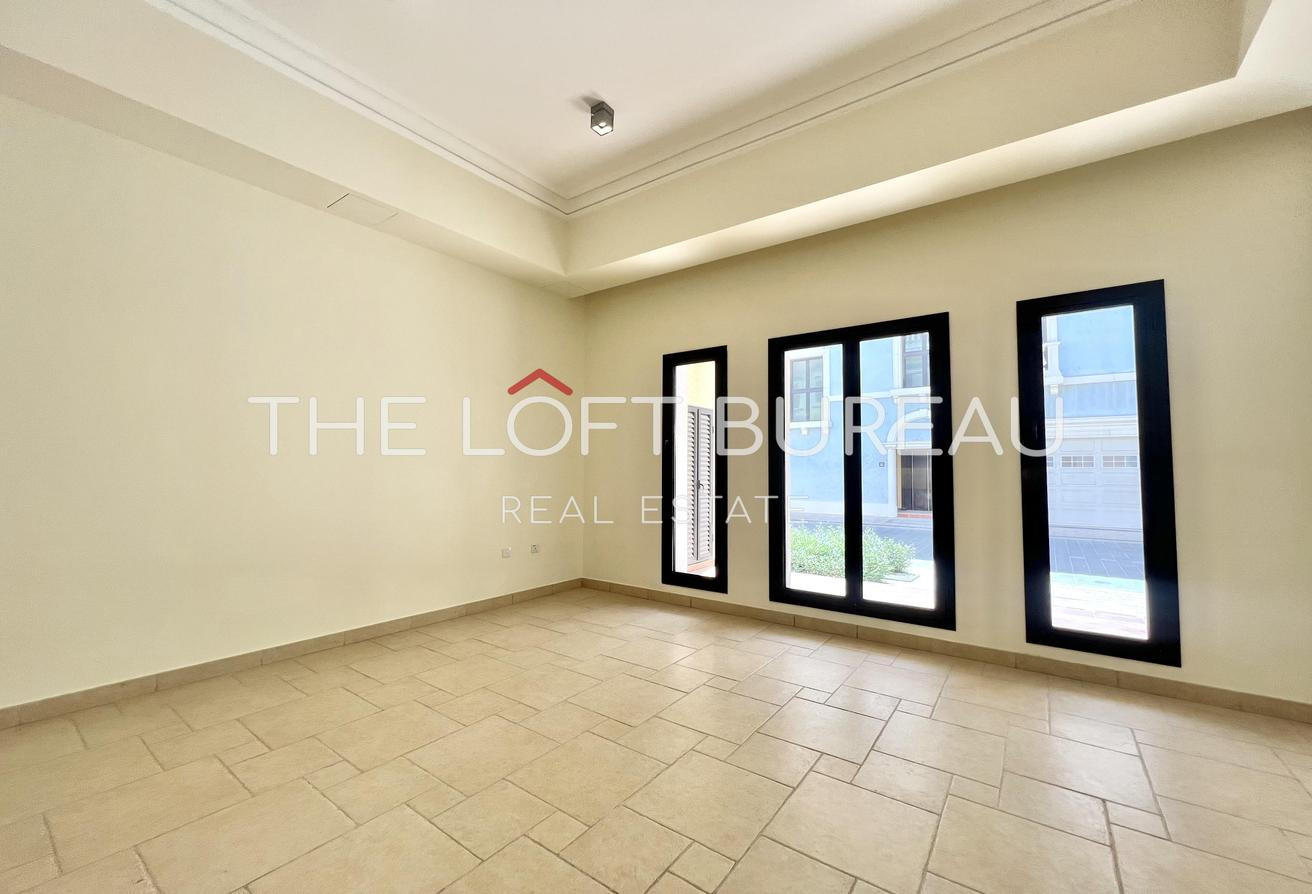 Own a 3 BHK Townhouse in Qanat Quartier | 298 SQM - Townhouse in Murano