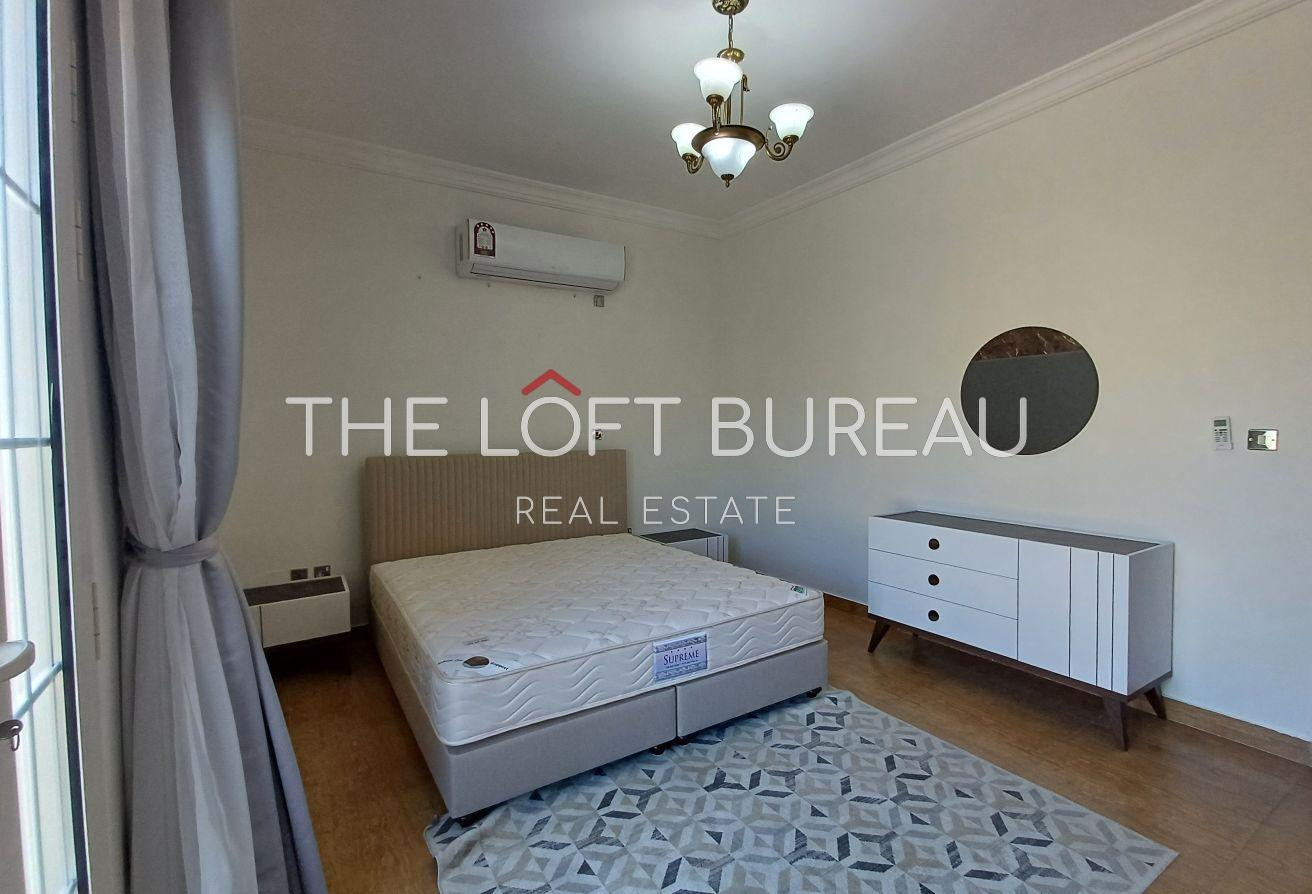 SPACIOUS 4BR +MAID VILLA SEMI FURNISHED - Villa in Abu Sidra