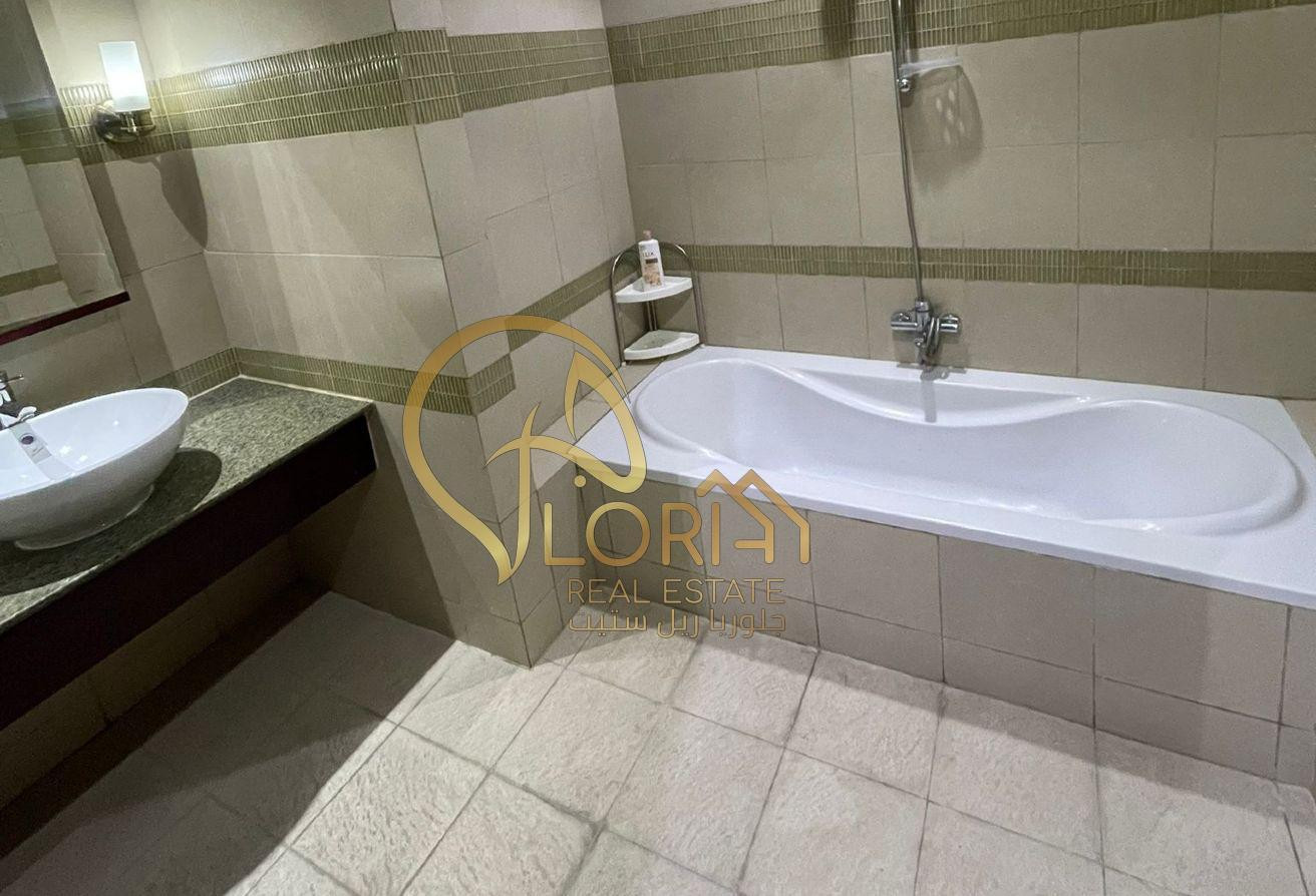 For Sale |1BR Plus Small Room | Sea View | Catchy