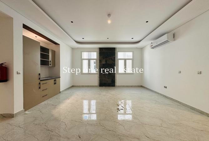 BRAND NEW STAND ALONE VILLA WITH MAID ROOM