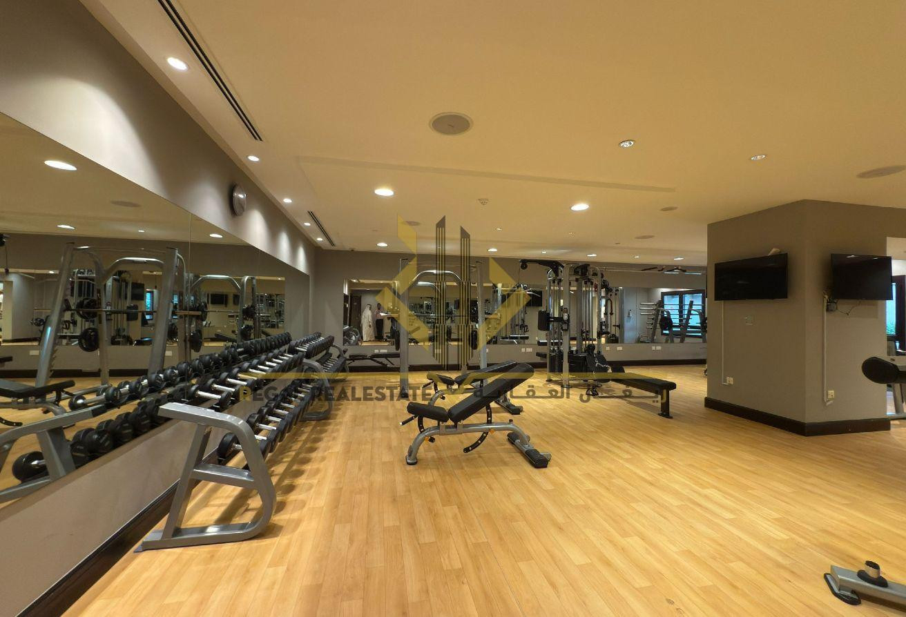 Studio Apartment in Porto Arabia with For Sale - Studio Apartment in West Porto Drive