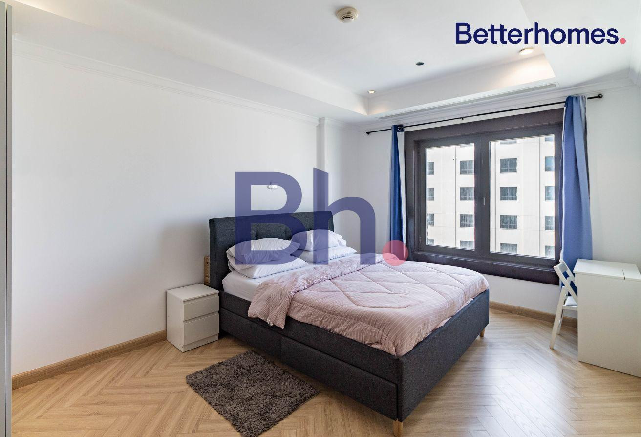 MODERN | 1 BEDROOM PLUS OFFICE | PRIME LOCATION - Apartment in West Porto Drive