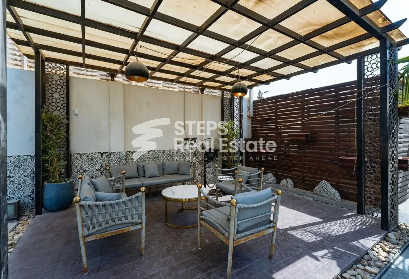 Luxurious Villa with Maid&#39;s Room in Al Ruwais - Villa in Al Ruwais