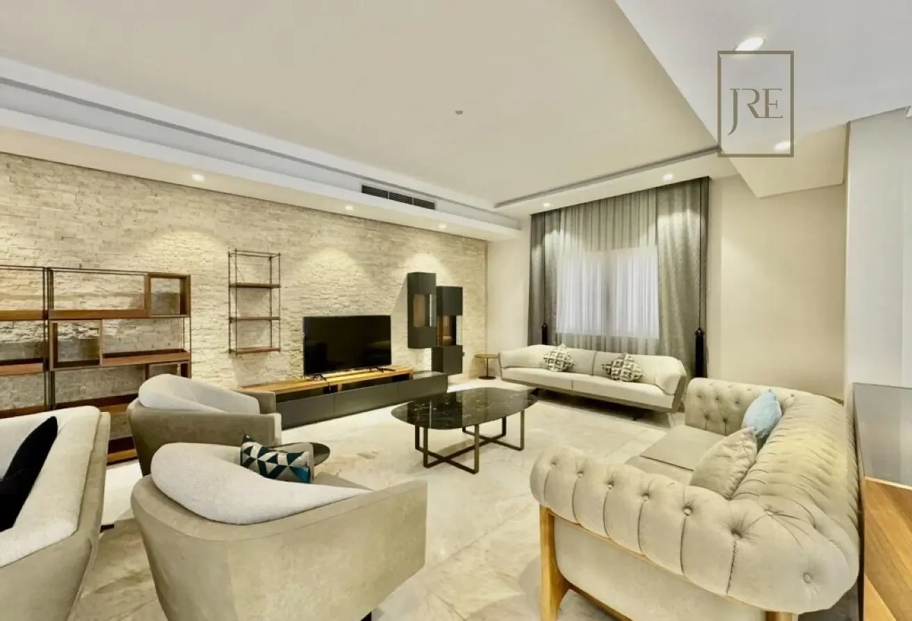 Elegant 4-Bedroom+Maids Compound Villa- Al Mamoura - Villa in Al Maamoura