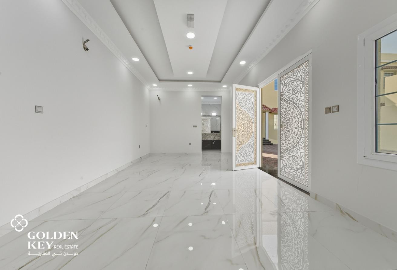Service Villa | Stand Alone | Open Concept - Villa in Al Gharrafa