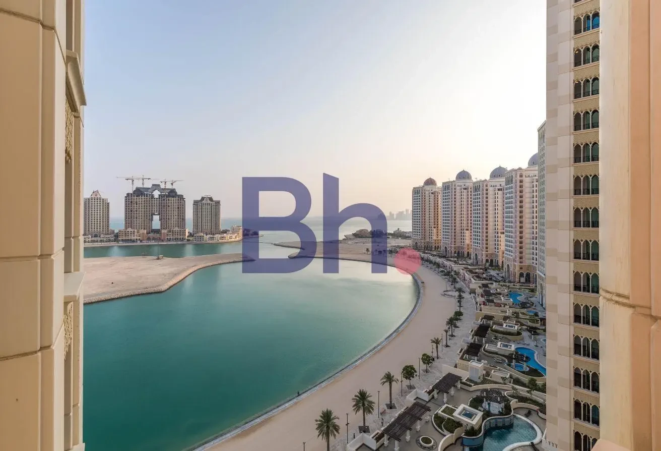 COZY 3BRS | VIVA BAHRIYA | SEMI-FURNISHED - Apartment in West Porto Drive