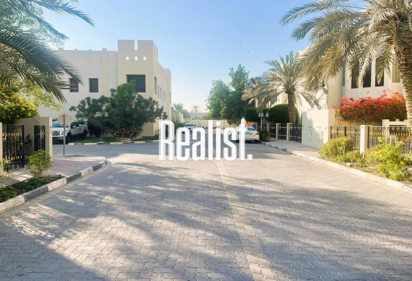 Spacious 4BR+Maid Villa | Garden | Green Community - Villa in Bin Omran 35