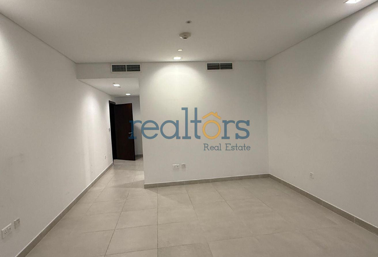 Luxury 1BR Sea View | Viva Bahriyah Semi Furnished - Apartment in Al Mutahidah Tower