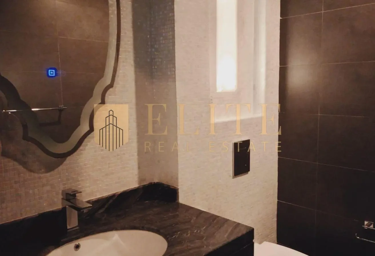 Modern 1-Bedroom Semi-Furnished in Viva Bahriya - Apartment in Viva West