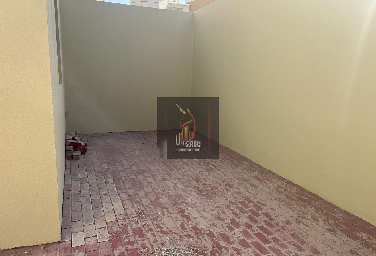 4-Bedroom + 1 | UF | Backyard | 1 MONTH FREE - Compound Villa in Al Gharrafa