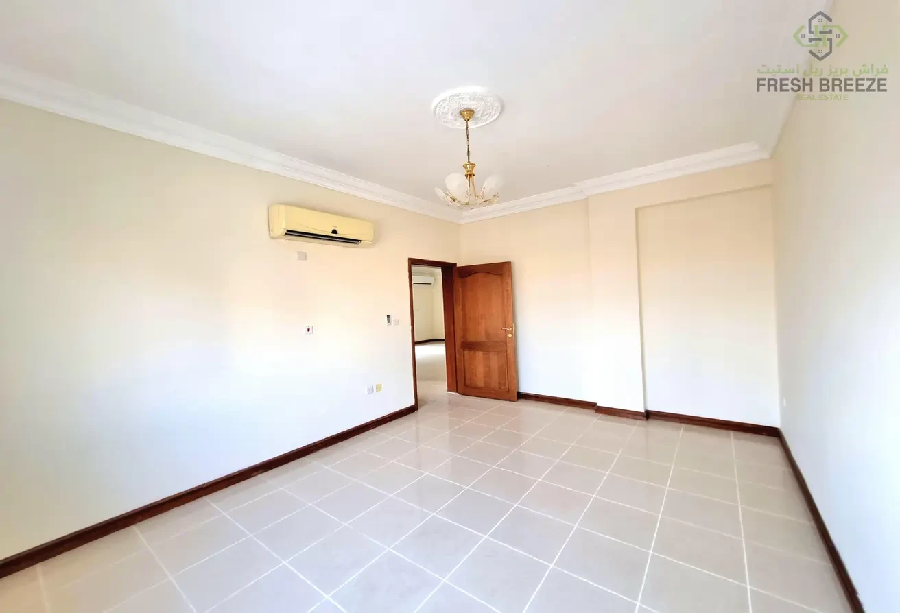 Spacious 2-Bedroom Apartment With Balcony - Apartment in Al Sadd