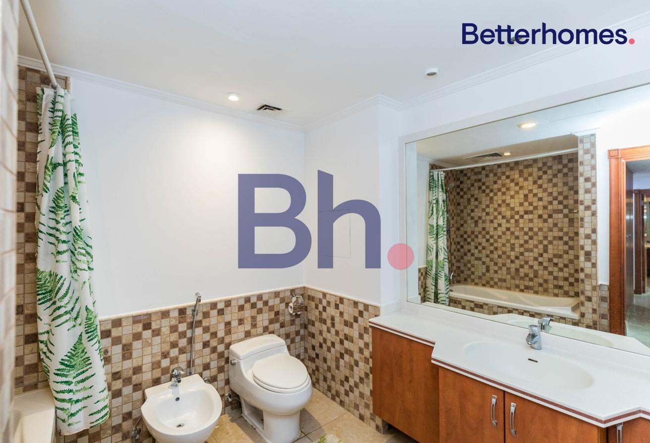 SPACIOUS | WITH MAID ROOM |BIG BALCONY| FREE MONTH - Apartment in West Porto Drive