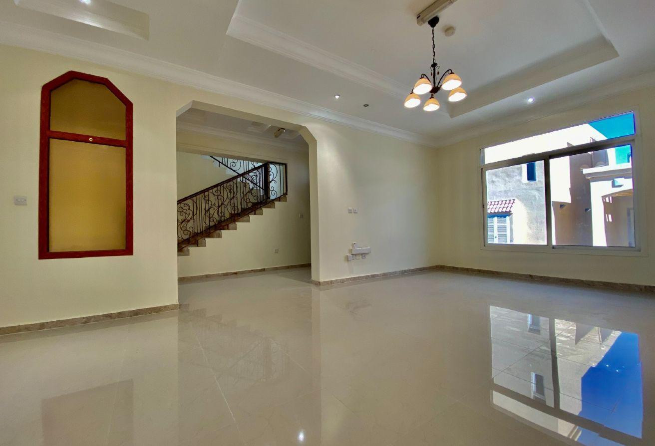 5BR villa Unfurnished in al muraikh