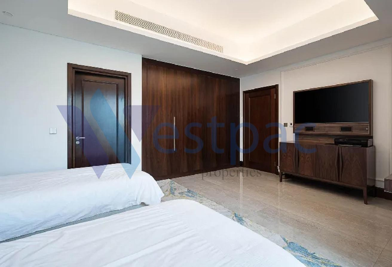 LUXURY TOWNHOUSE FOR SALE | 4BHK PLUS MAID | FF - Townhouse in West Porto Drive