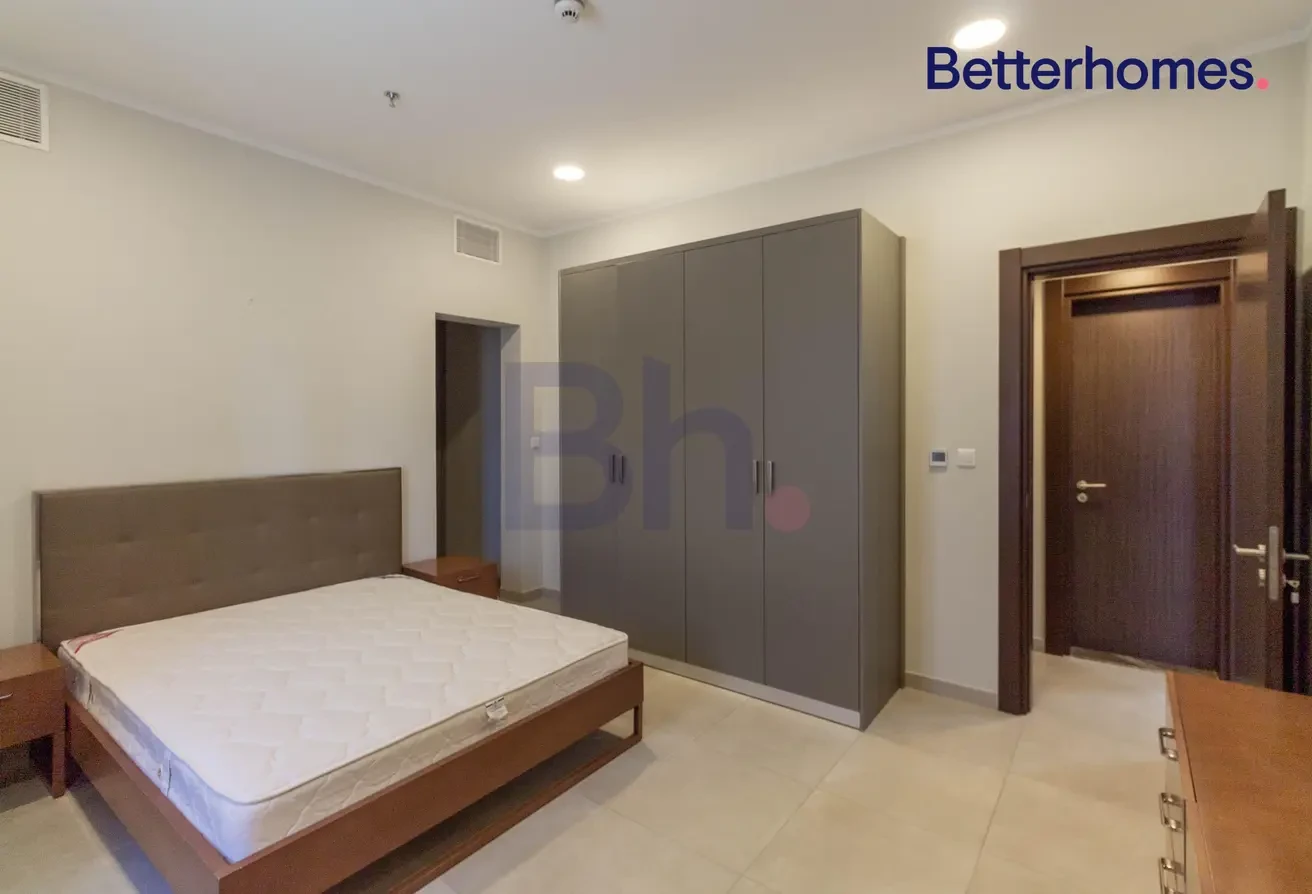 SPACIOUS | 1 BEDROOM | FULLY FURNISHED| FREE MONTH - Apartment in Fox Hills