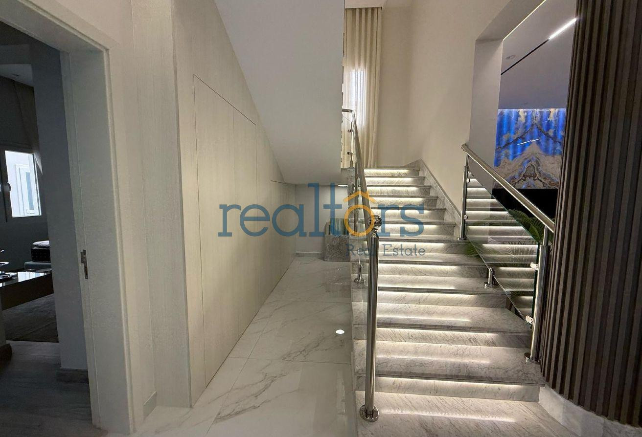 BRAND NEW VILLA AMZ PRICE 5 BED WITH MAID&#39;S ROOM - Villa in Al Thumama