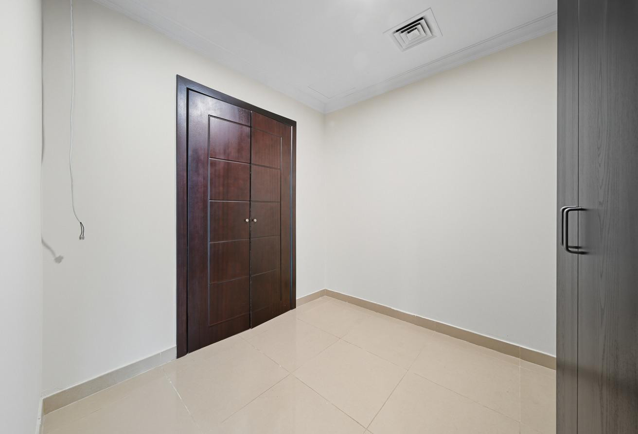 1BHK+Office &amp; Wide Balcony for Sale| Porto Arabia - Apartment in West Porto Drive