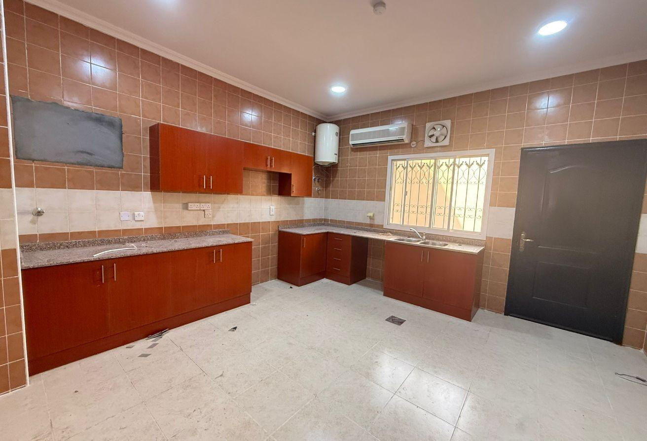 Luxury Standalone Villa with Private Pool | Duhail - Villa in Duhail Villas