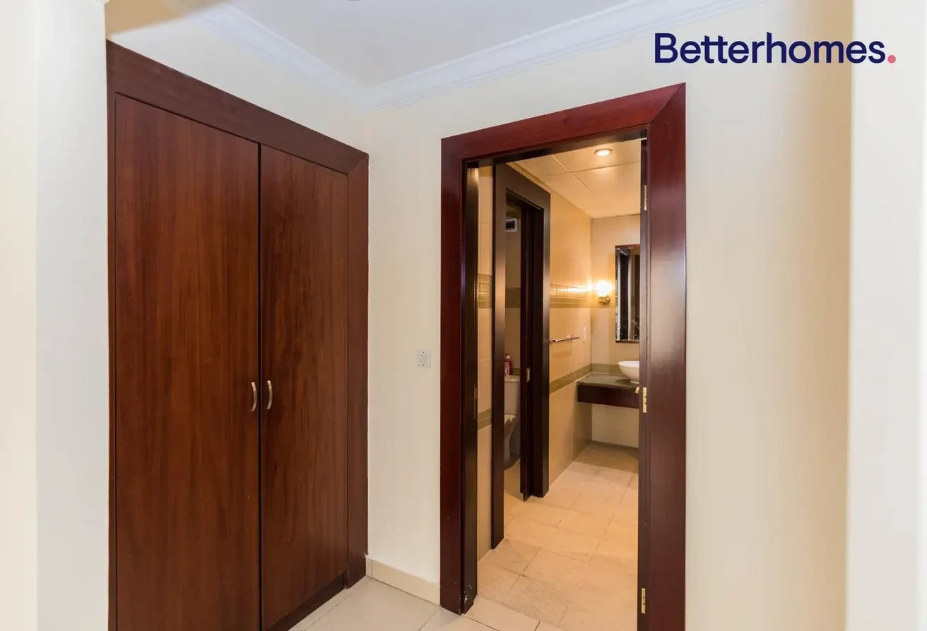 EXCLUSIVE| SPACIOUS | 1 BEDROOM | SEMI FURNISHED - Apartment in Doha