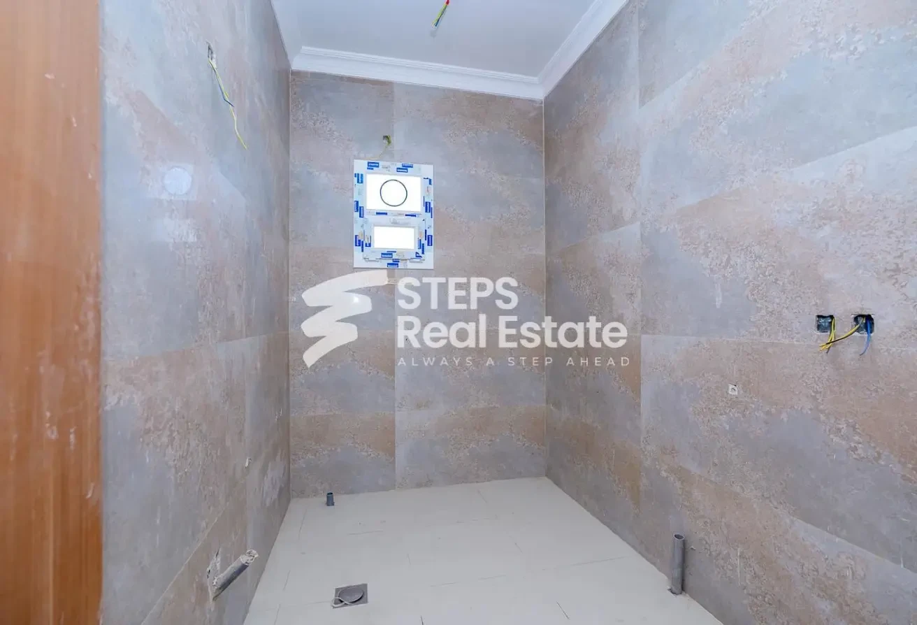 7 Bedroom Spacious Villa for Sale in Al Thumama - Villa in Al Thumama