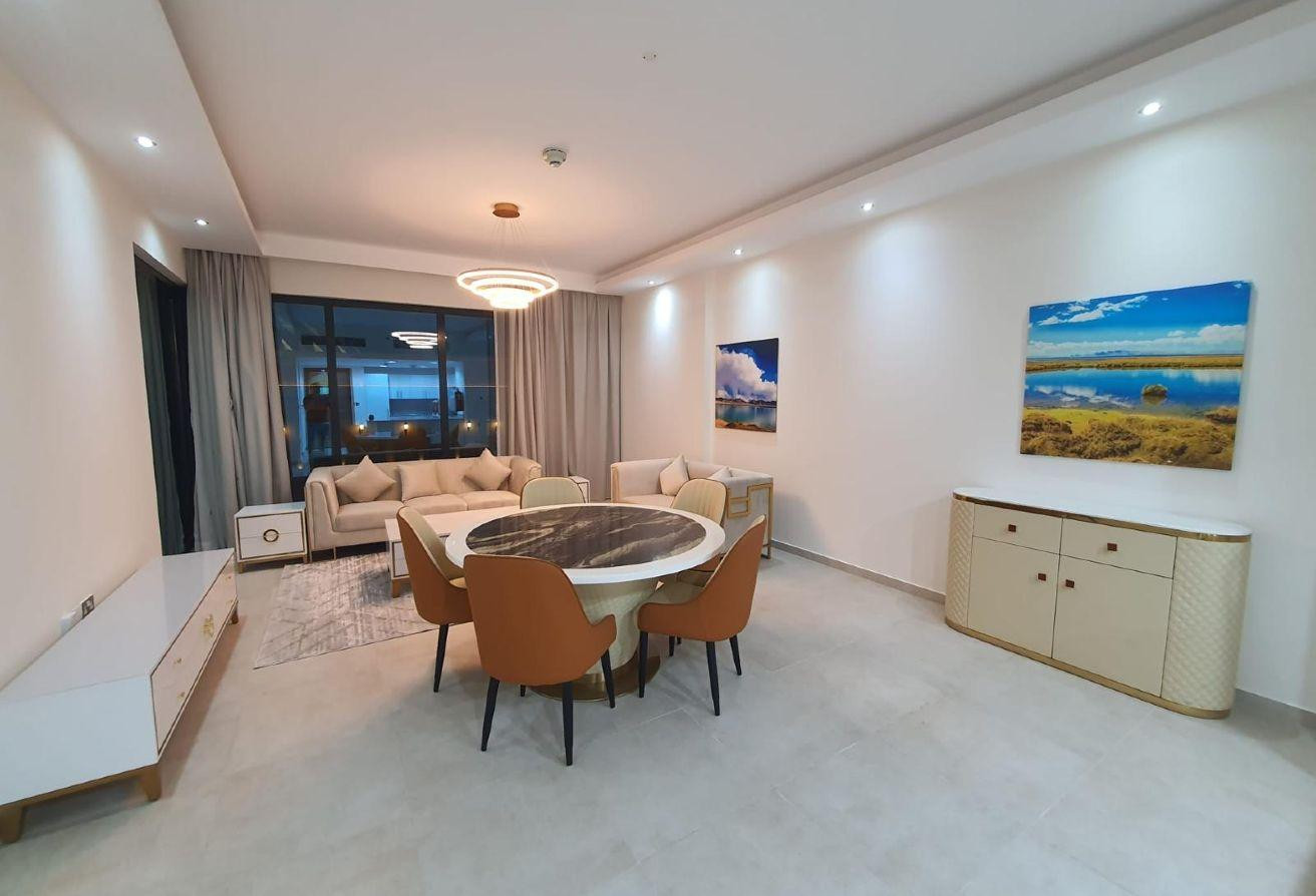 In Front Of Vendom Mall / Lovely One Bed Apartment - Apartment in Marina District