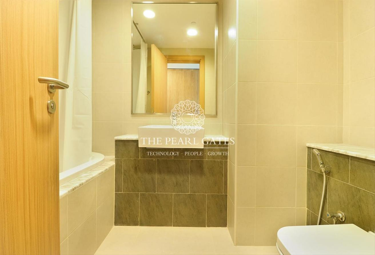 No Commission | With Free Months | Bills Included - Apartment in Viva West