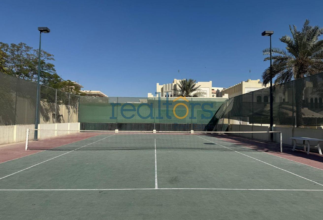 Fabulous 4BR + Maid Villa Compound | No Commission - Compound Villa in Bin Omran 35