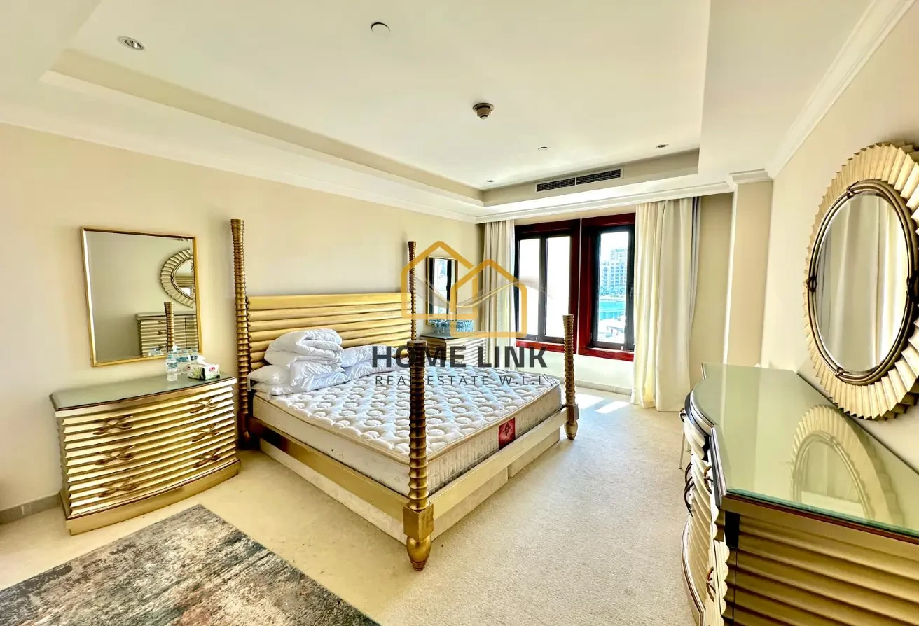 LUXURY TOUNHOUSEIN THE PEARL | WITH BEACH ACCESS - Townhouse in West Porto Drive