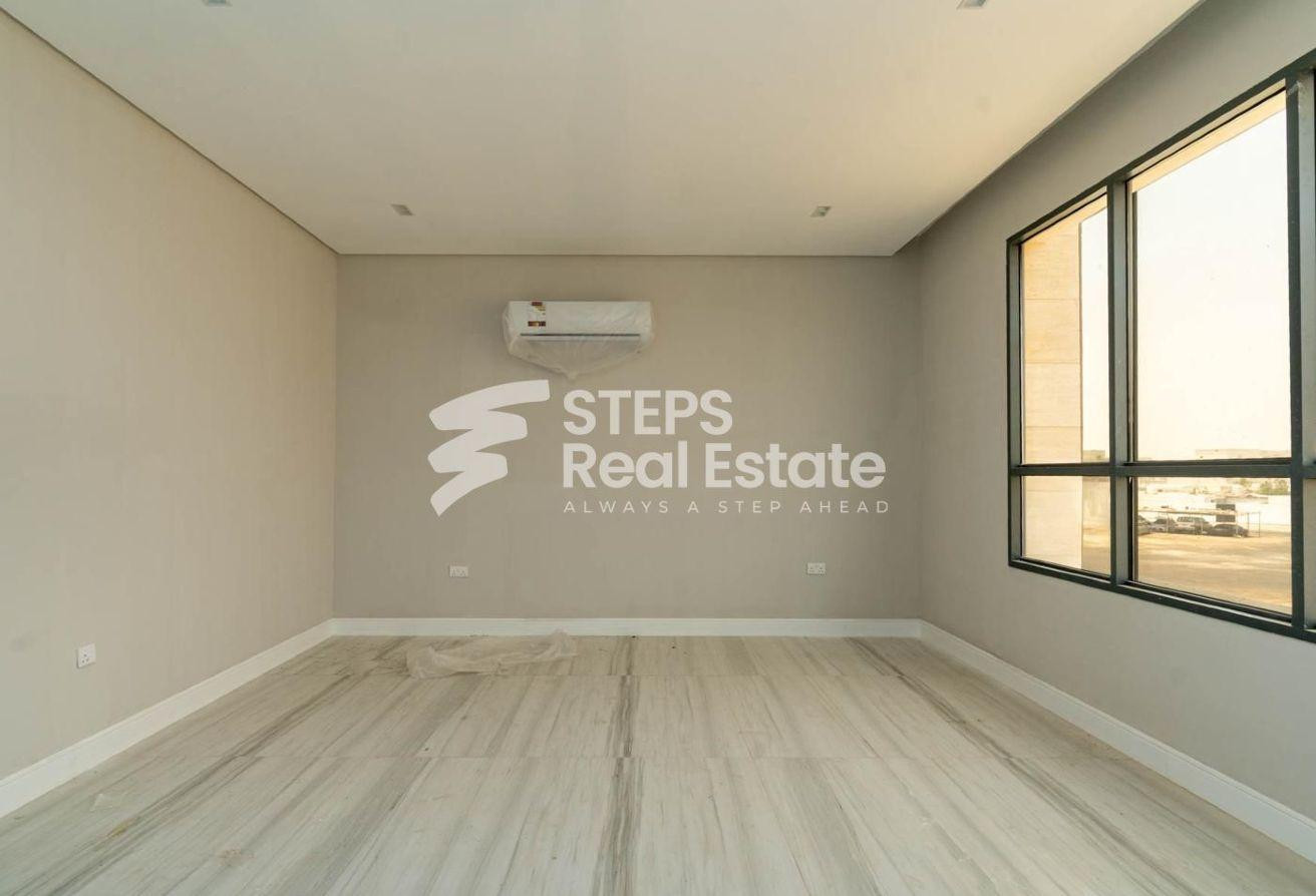 2 Brand New Modern Villas with Maid&#39;s Room - Villa in Umm Abirieh