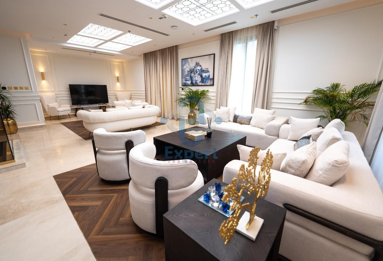 Brand New luxury town house 4+ maid private pool - Apartment in Lusail