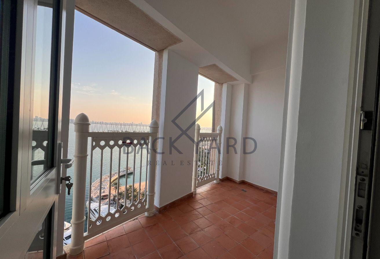 CLASSIC, ELEGANT 2 BR APARTMENT | SPACIOUS BALCONY - Apartment in City Center Towers