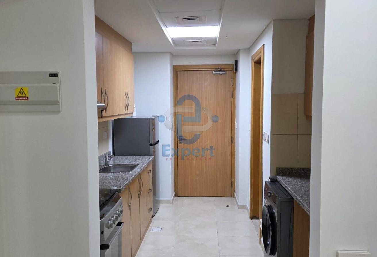 Fully Furnished Studio | Balcony | All-Inclusive - Apartment in Catania
