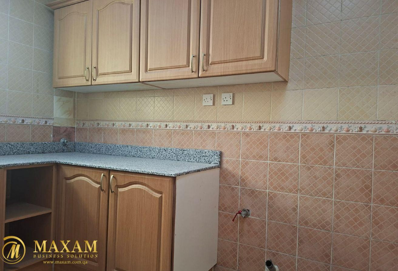 2 BHK UF APARTMENT AVAILABLE AT Al SADD: 4500 QAR