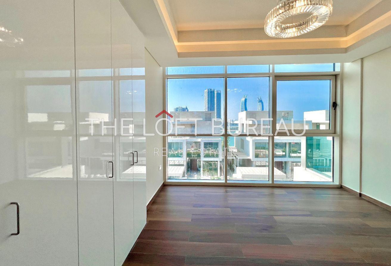 FreeHold| 10%DP|Crystal| GEWAN ISLAND| 2BHK+Maid|