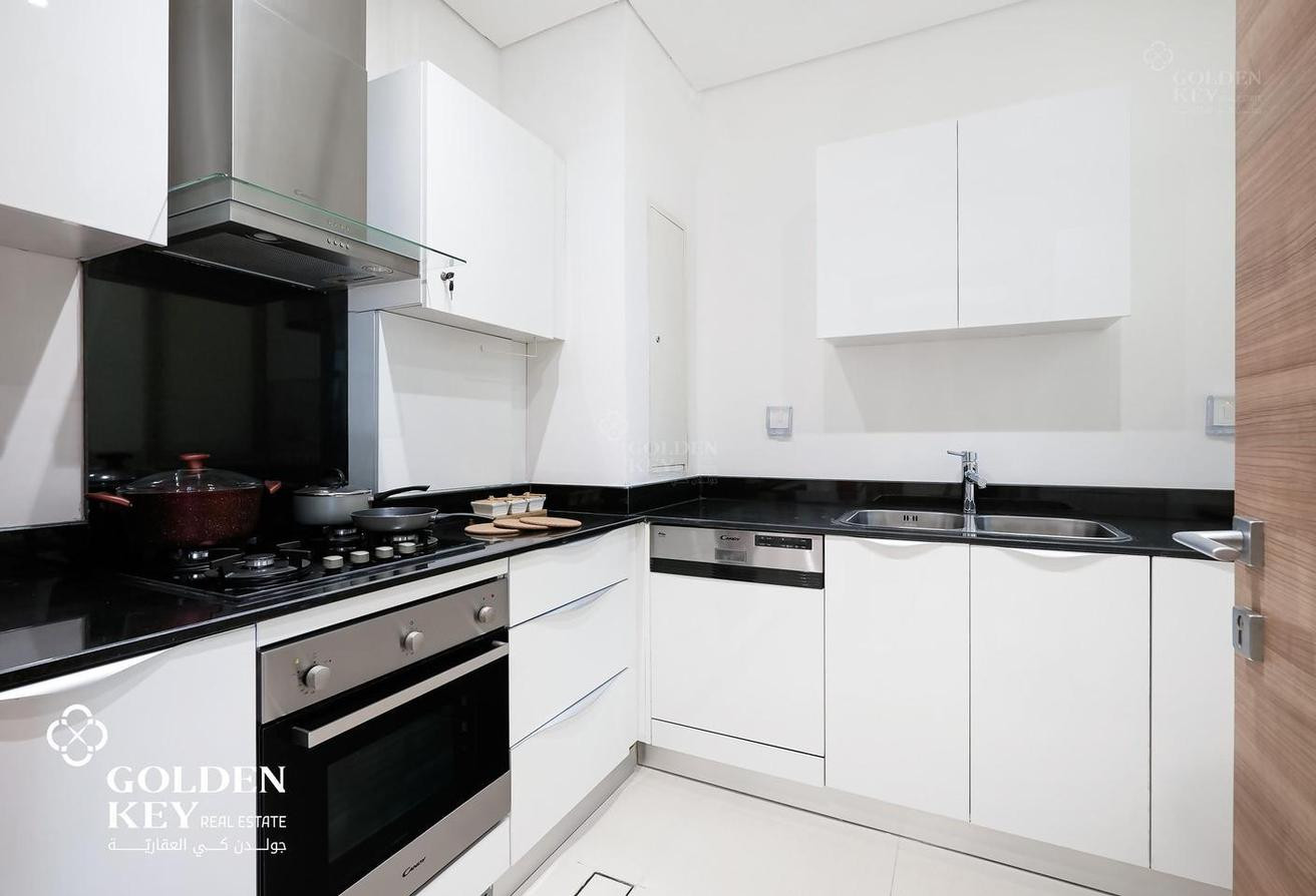 NO COMMISSION | Bills Included | Limited Unit - Apartment in Regency Residence Fox Hills 3