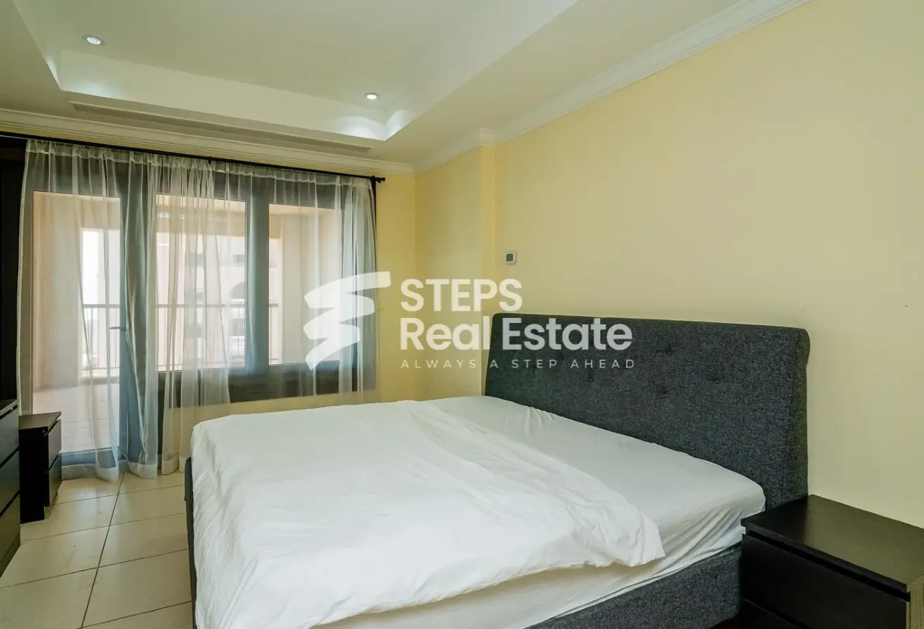 Unique 1 Bedroom Apartment for Sale in The Pearl - Apartment in East Porto Drive