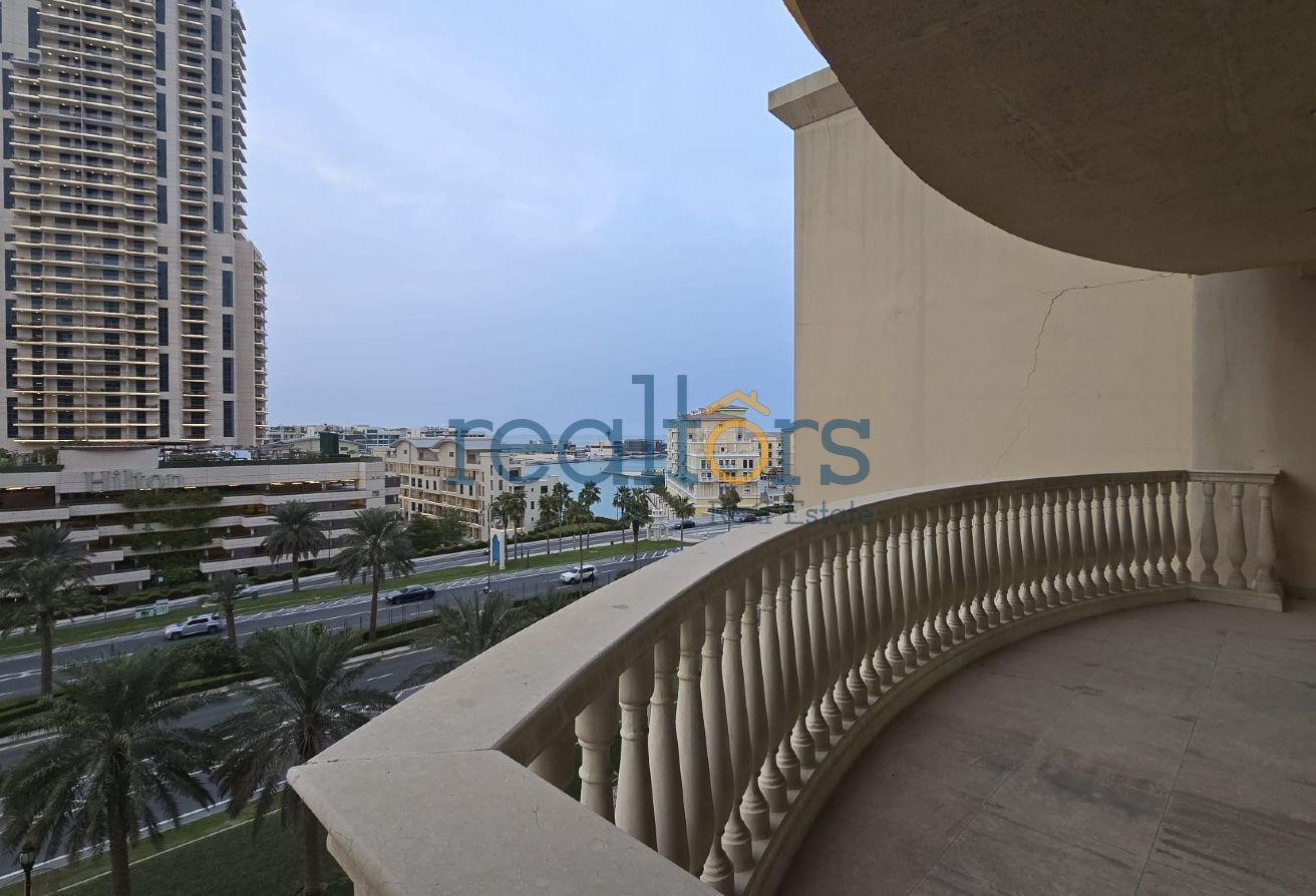 SPACIOUS AND ELEGANT 2BR FF IN PORTO