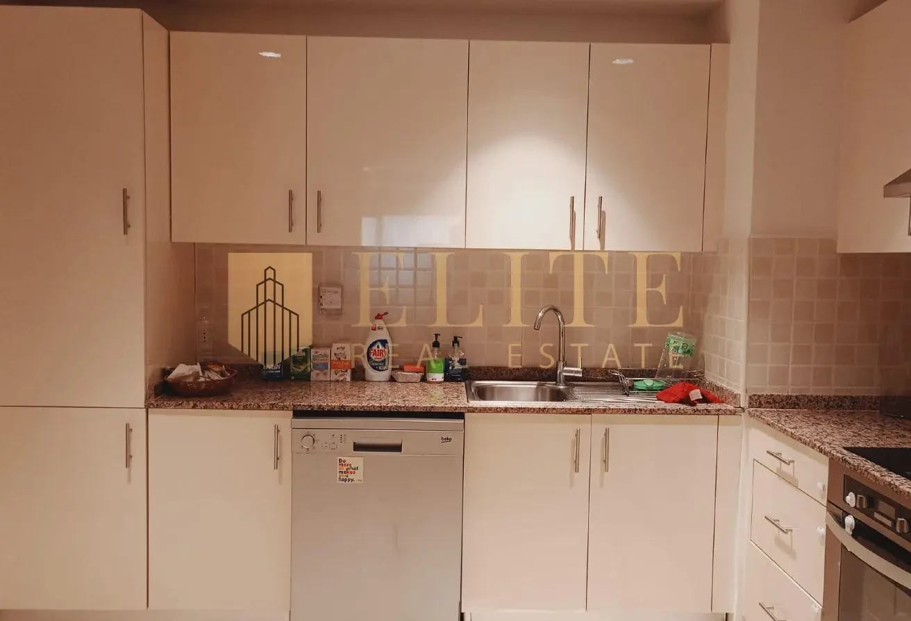 Luxury,Modern 1-Bedroom Apartment in Porto Arabia - Apartment in West Porto Drive