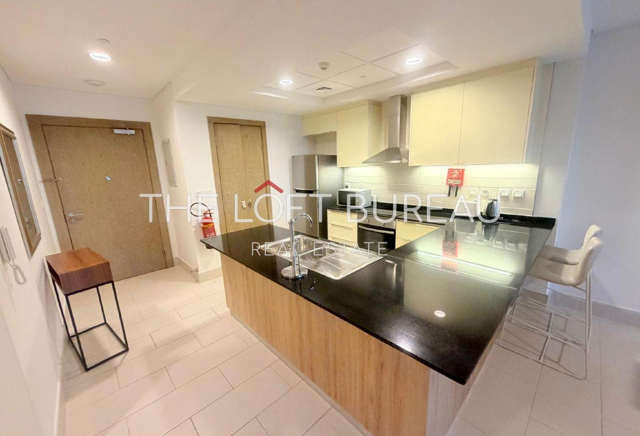 1 BDR+OFFICE | FURNISHED| BILLS IN | 2 BATHROOMS - Apartment in Viva West