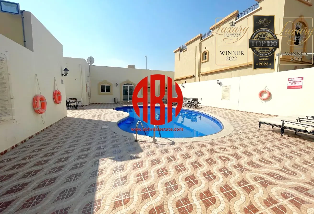 HOT OFFER | 5BR VILLA + POOL ACCESS |CALM COMPOUND - Compound Villa in Abu Hamour