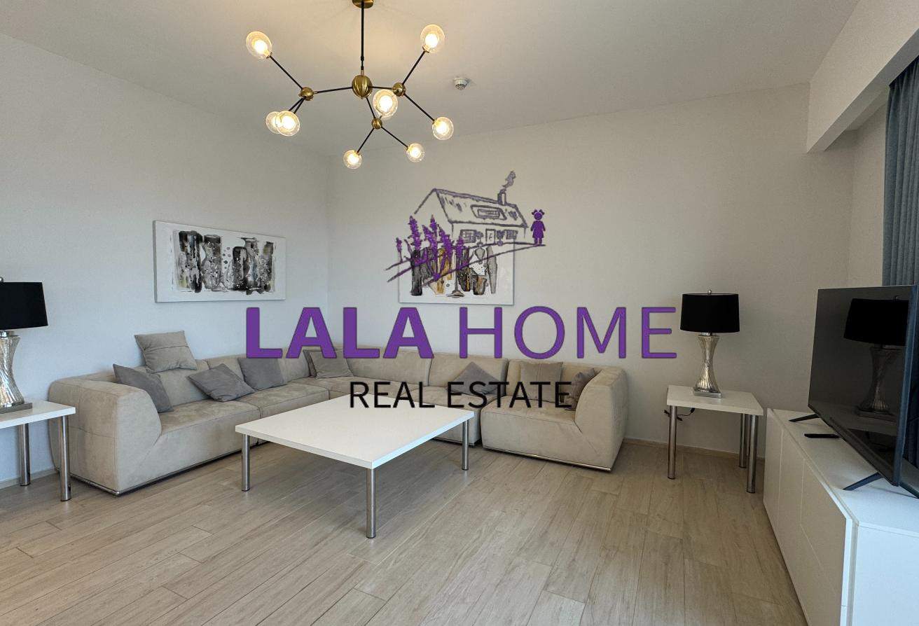 Specious 3BR FF | Bills Inc with balcony
