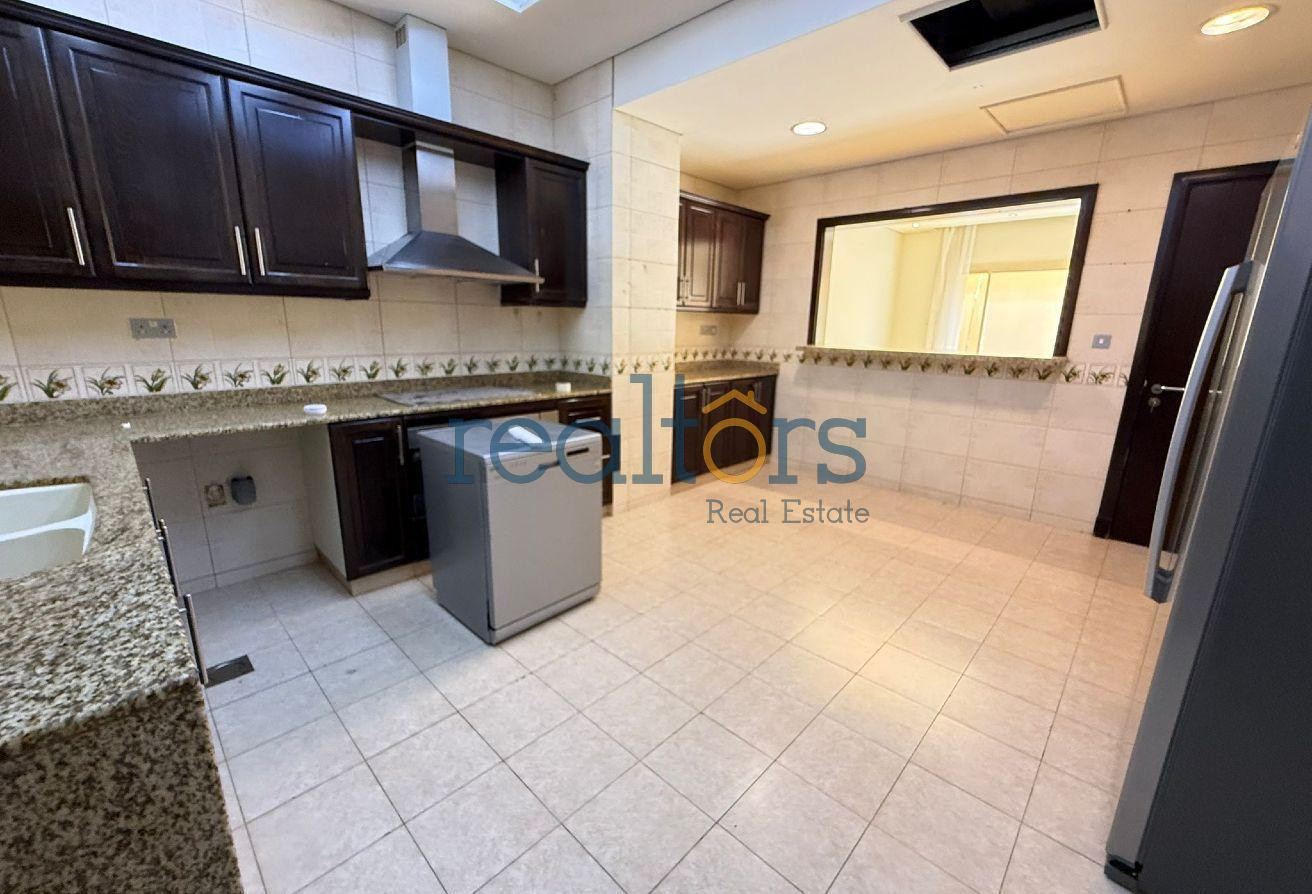 Al Messila Compound Villa | 5BR | Gym &amp; Pool - Apartment in Doha