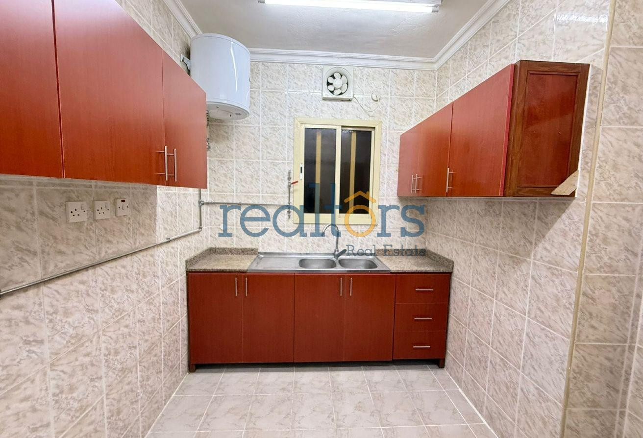 Affordable Spacious 2BHK Family Flat in Mansoura - Apartment in Thabit Bin Zaid Street