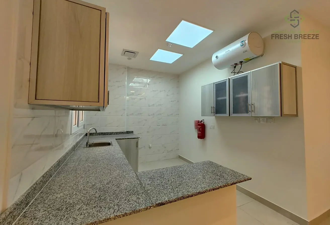 Brand New 1 BHK | Open Kitchen | Un Furnished - Apartment in Thabit Bin Zaid Street