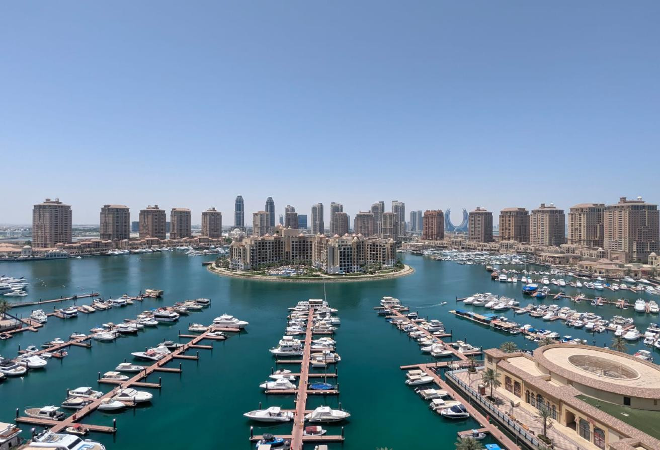 SPACIOUS 2 BEDROOM | BILLS INCLUDED | MARINA VIEW - Apartment in Two Porto Arabia